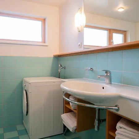 Ξενοδοχείο με διαμερίσματα Schindlhaus/alpin 3*